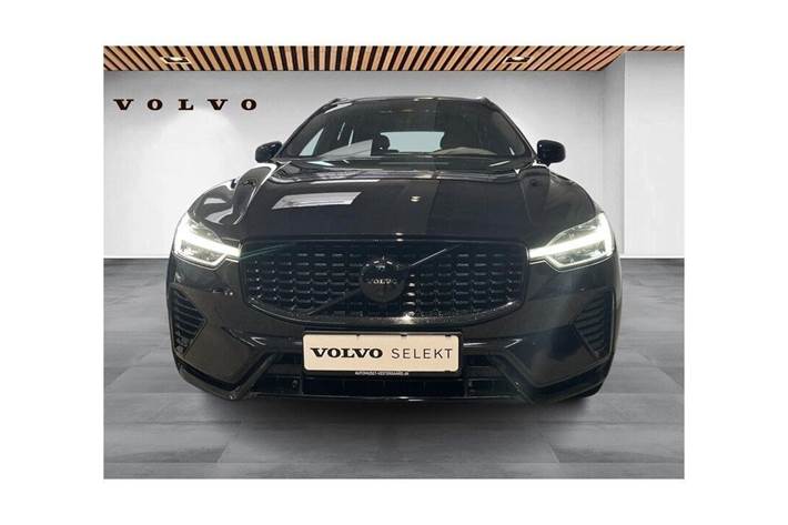 Sort Volvo XC60 fra 2025