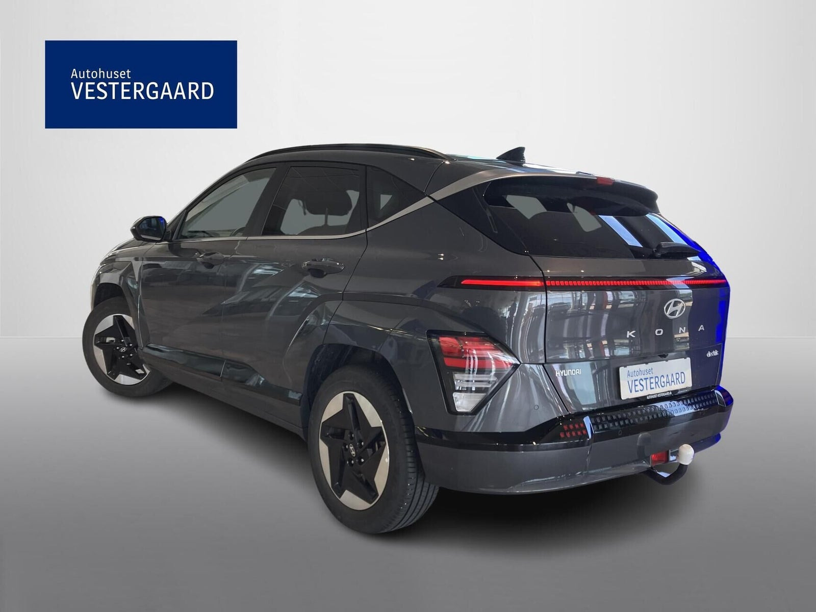 Grå Hyundai Kona fra 2024