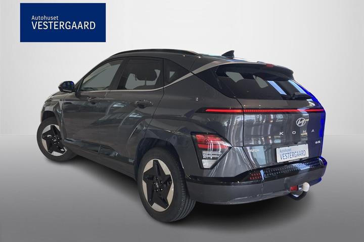 Grå Hyundai Kona fra 2024
