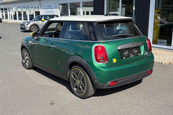 Grøn Mini Cooper SE fra 2020