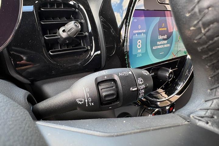 Sølv Mini Cooper SE fra 2023