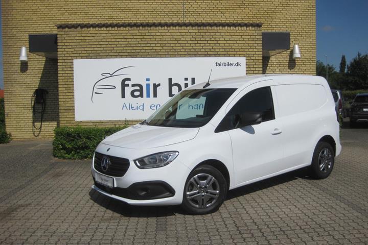 Hvid Mercedes Citan 110 fra 2023