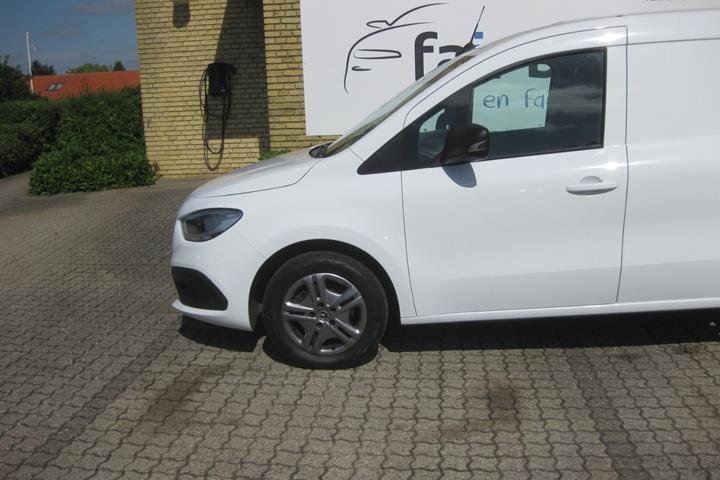 Hvid Mercedes Citan 110 fra 2023