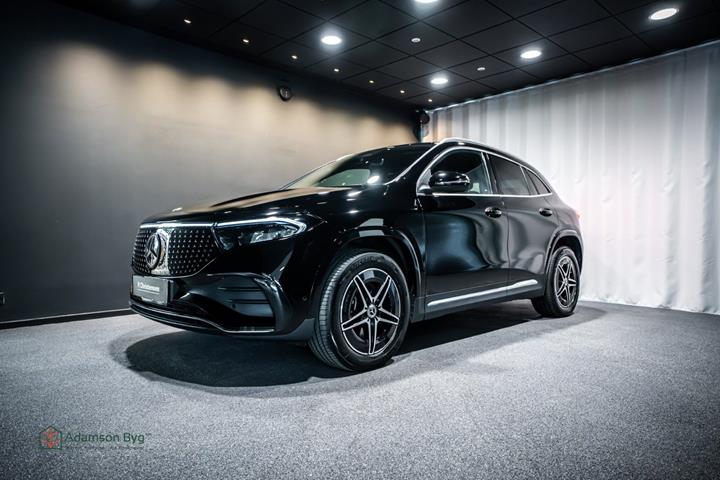 Sort Mercedes EQA350 fra 2024