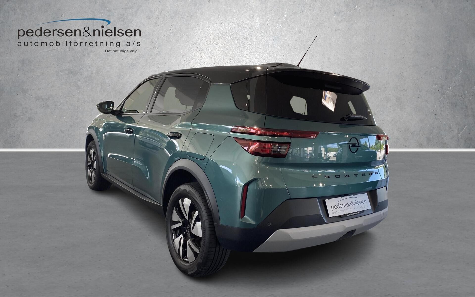 Grøn Opel Frontera fra 2025