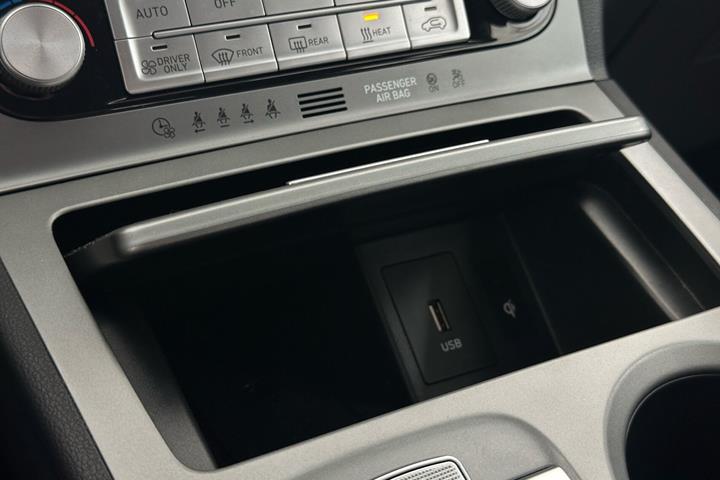 undefined Hyundai Kona fra 2023