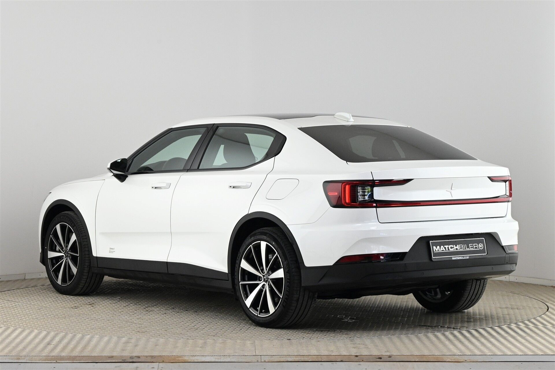 Hvid Polestar 2 fra 2022