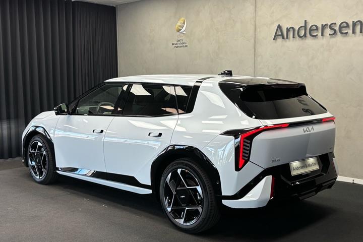 Hvid Kia EV4 fra 2026