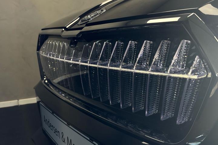 Sort Skoda Enyaq fra 2023