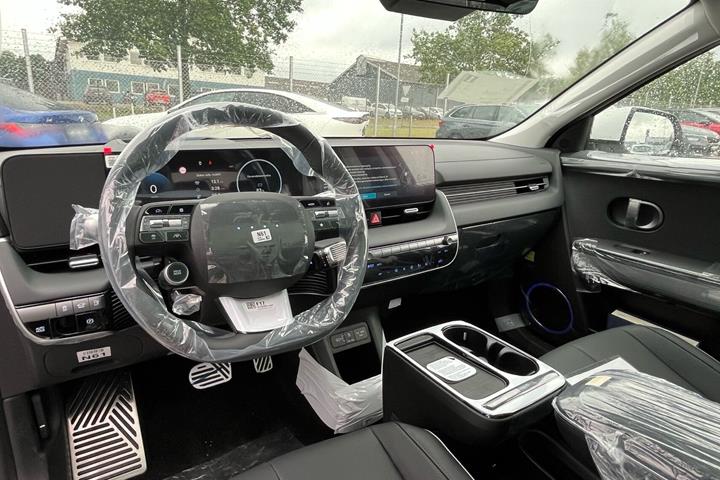 Hvid Hyundai Ioniq 5 fra 2026