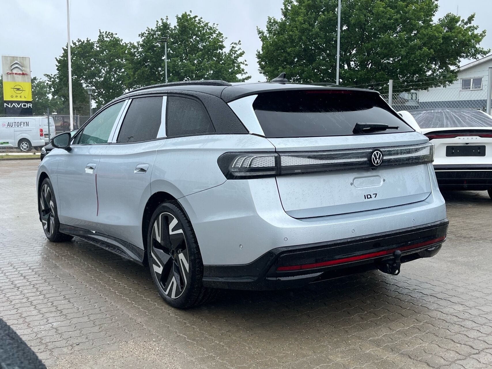 Sølv VW ID.7 fra 2026