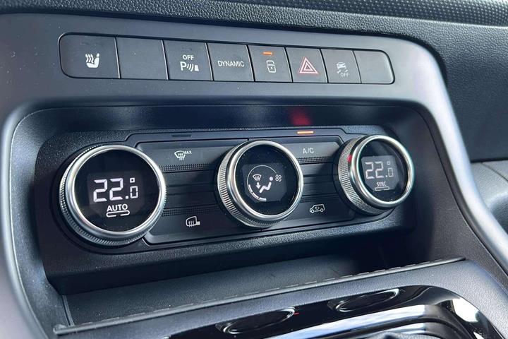 Sort Mercedes eCitan fra 2024