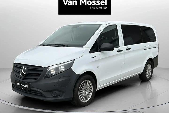 Hvid Mercedes eVito fra 2023