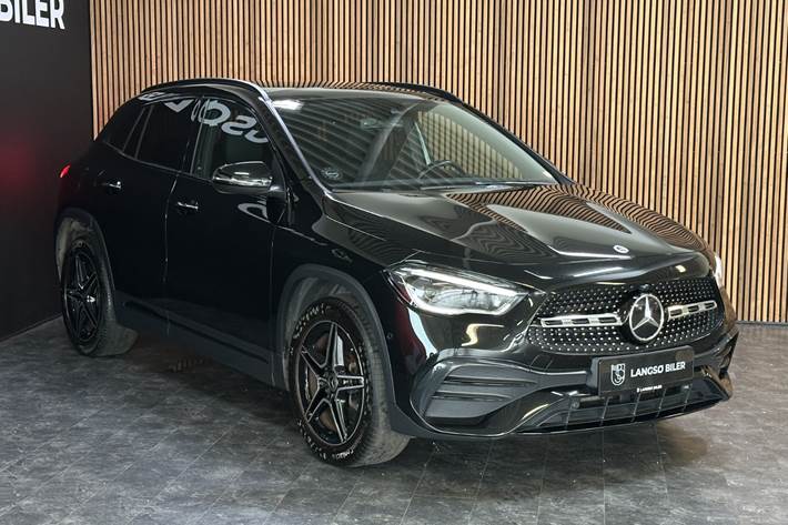 Sort Mercedes GLA250 e fra 2022