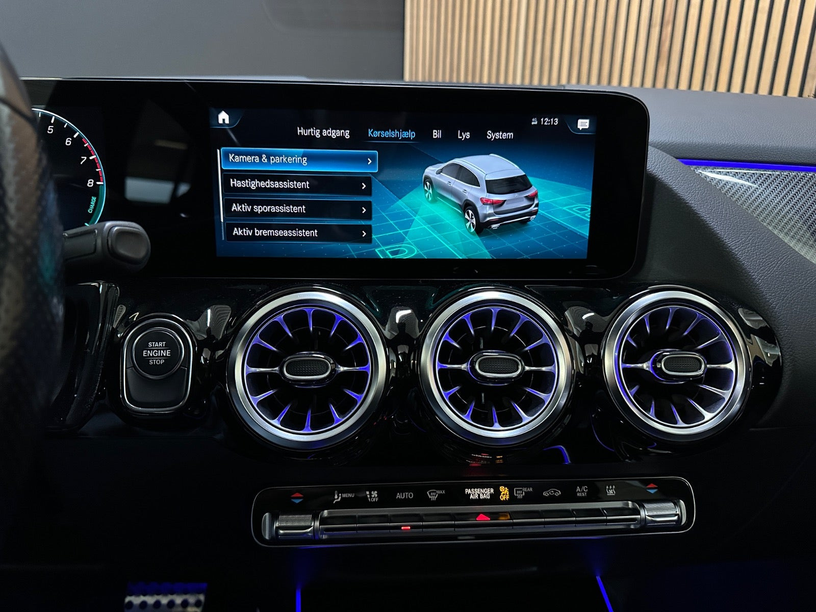 Sort Mercedes GLA250 e fra 2022