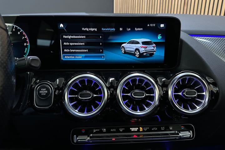 Sort Mercedes GLA250 e fra 2022