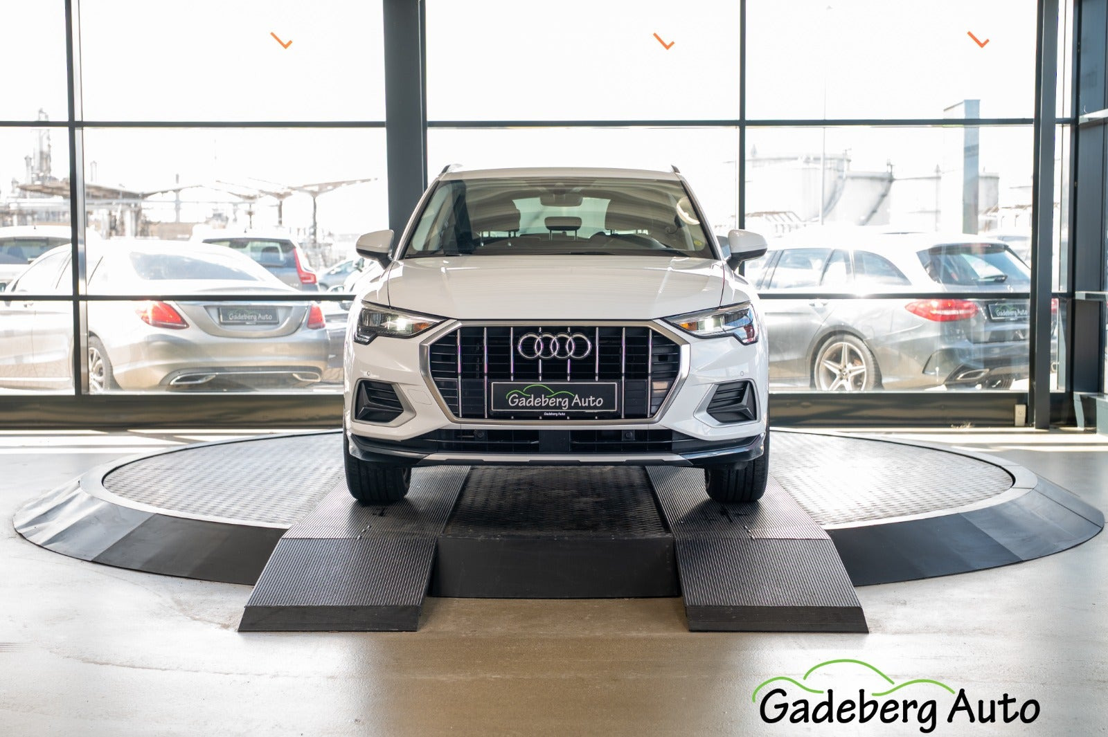 Hvid Audi Q3 fra 2019