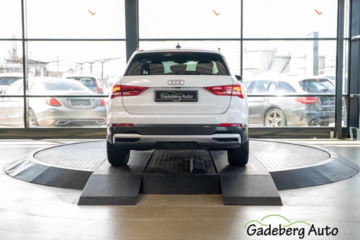 Hvid Audi Q3 fra 2019