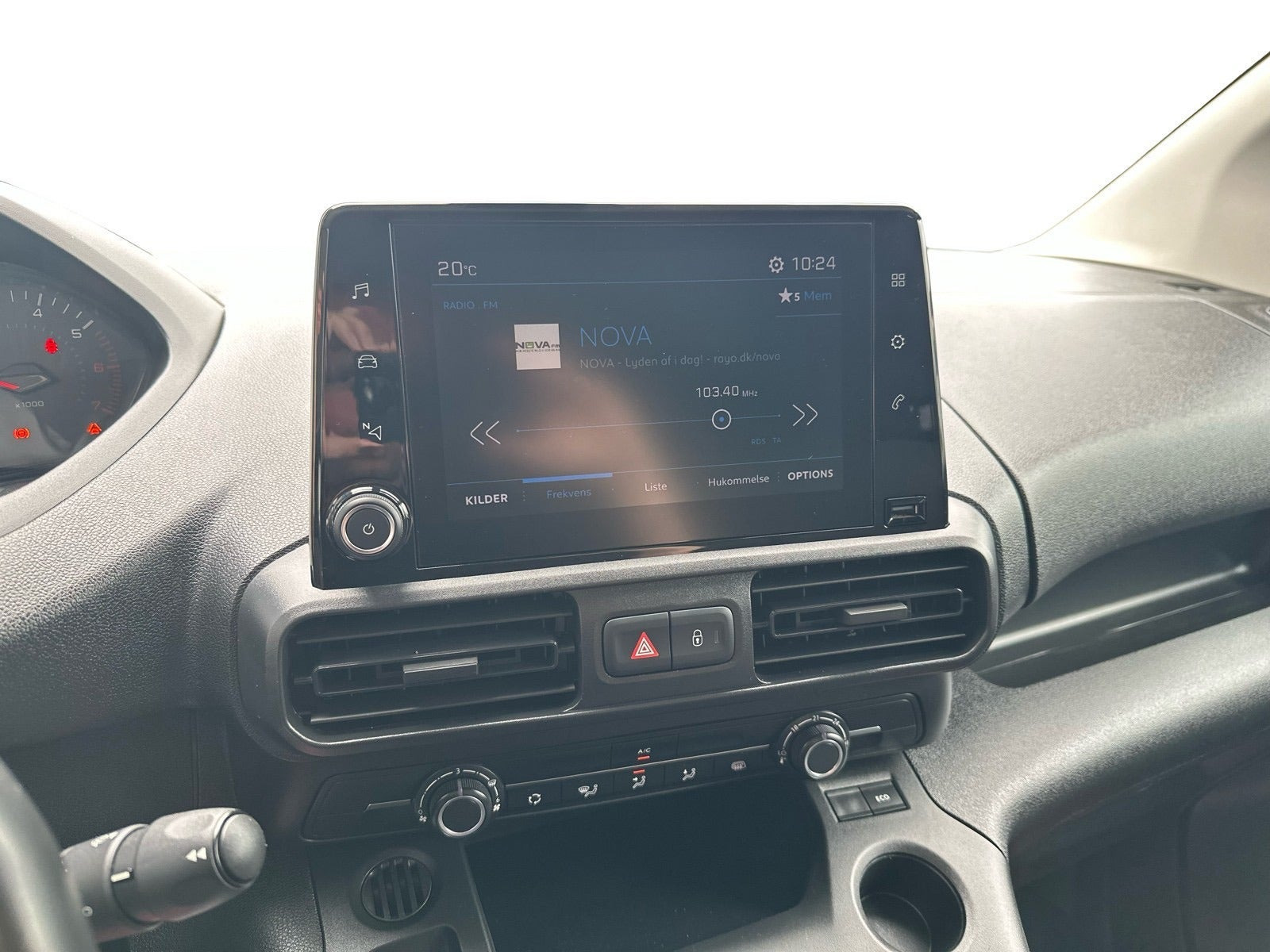 undefined Peugeot Partner fra 2021