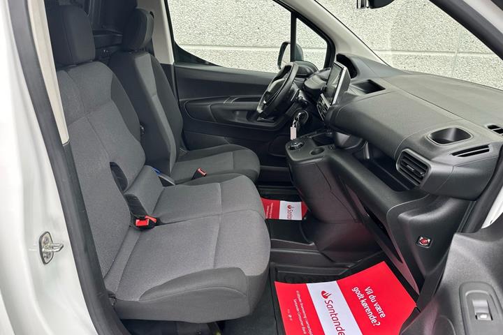 undefined Peugeot Partner fra 2021
