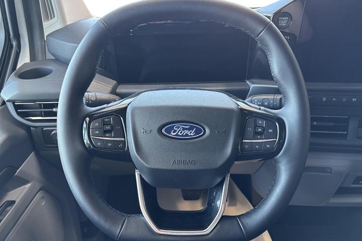 Grå Ford Transit Custom 320 L2 fra 2026