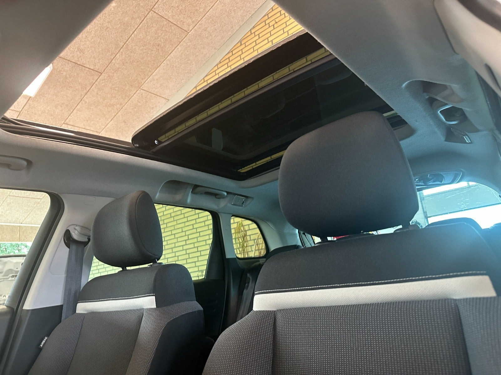 Hvid Citroën C3 Aircross fra 2020