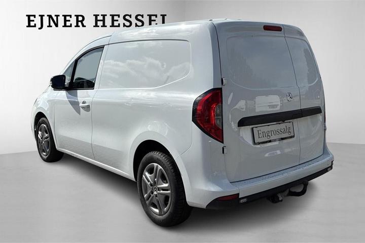 Hvid Mercedes Citan 110 fra 2023