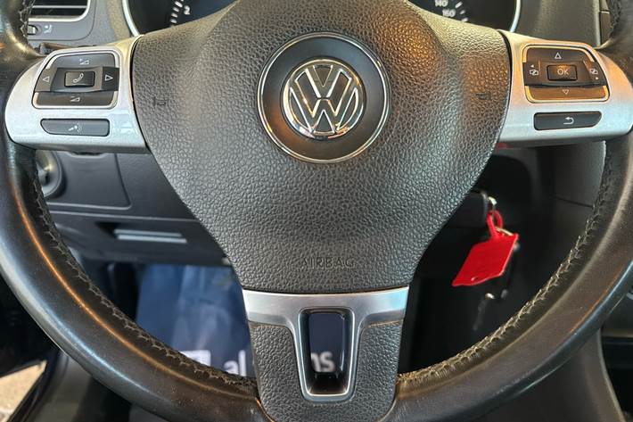 Sort VW Golf VI fra 2011