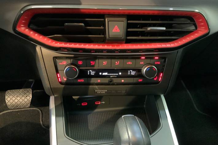 Hvid Seat Arona fra 2024