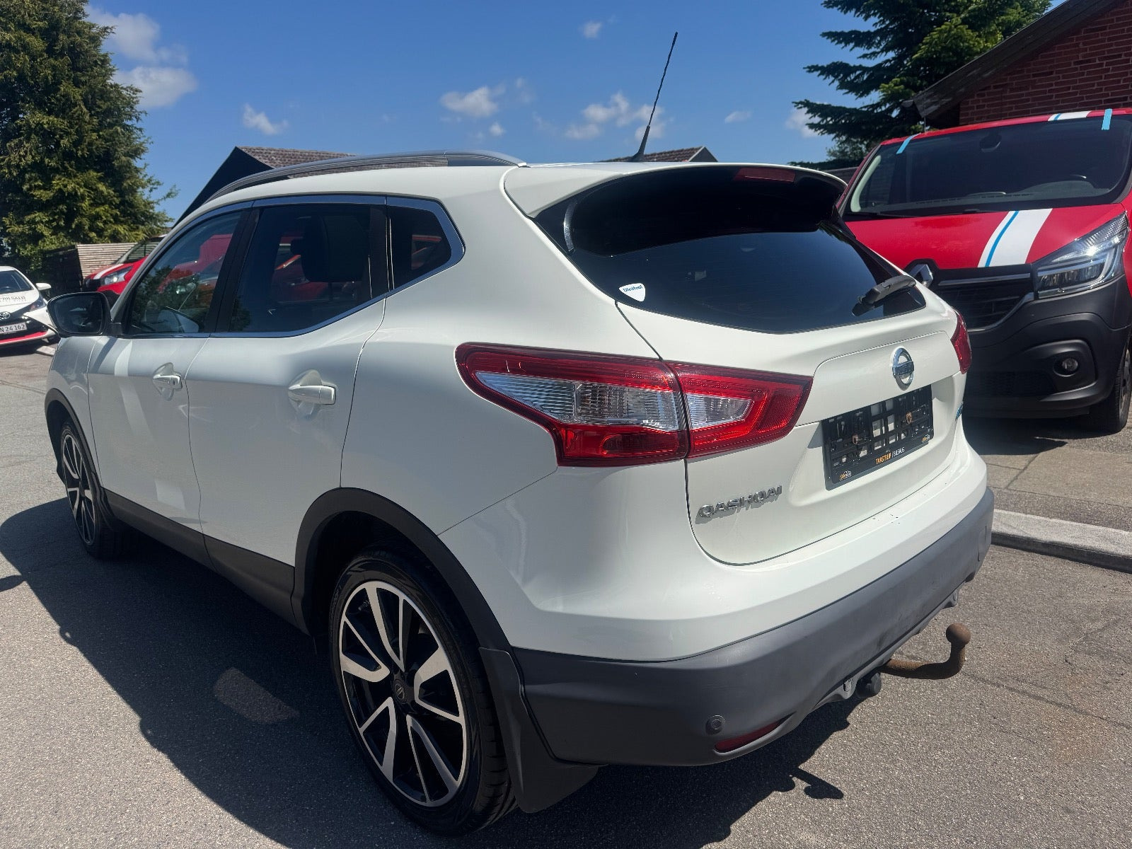 undefined Nissan Qashqai fra 2014