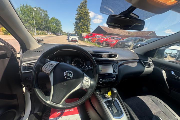 undefined Nissan Qashqai fra 2014