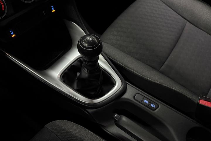 Hvid Toyota Yaris fra 2021