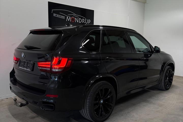 Sort BMW X5 fra 2015