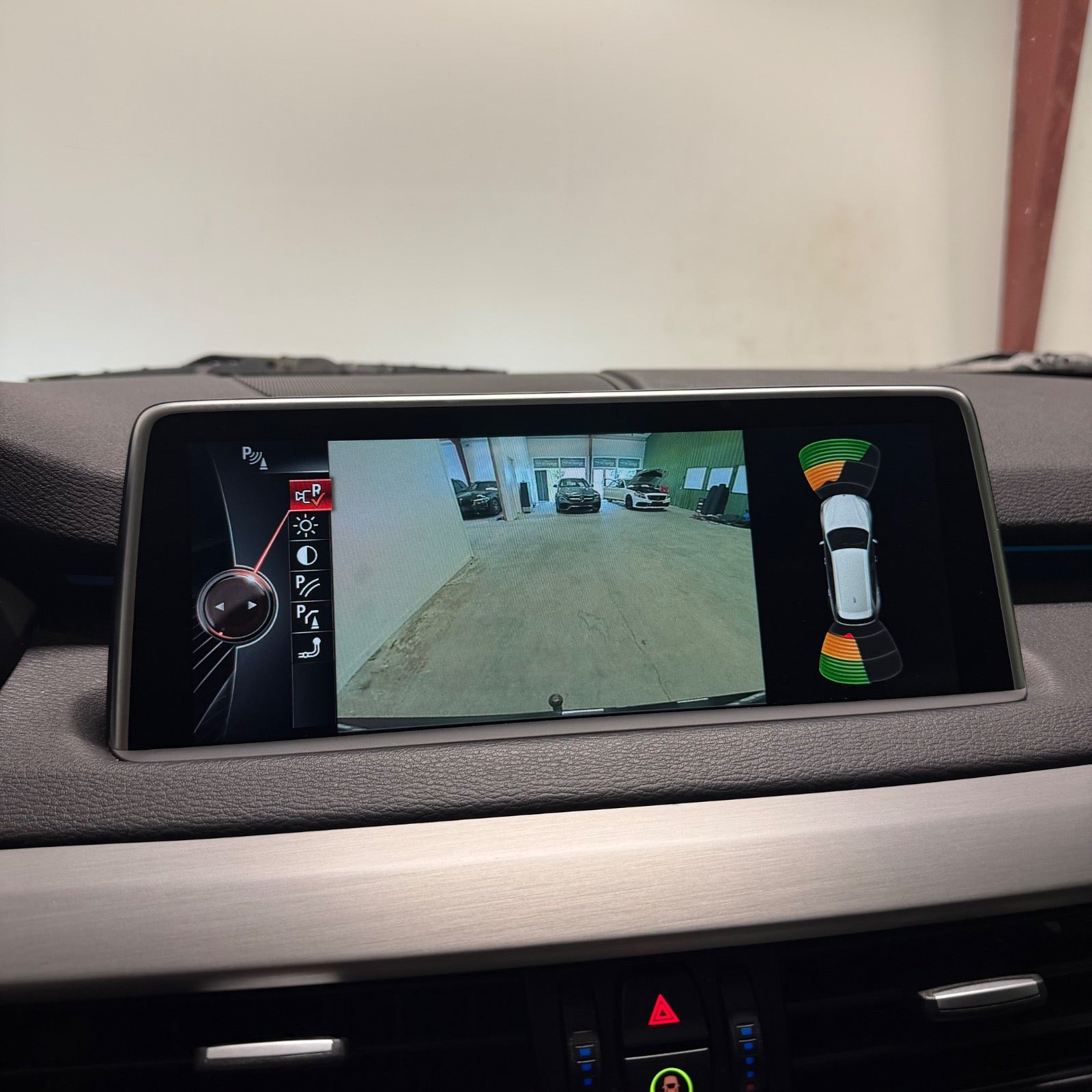 Sort BMW X5 fra 2015