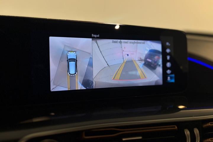 Sort Mercedes EQC400 fra 2021