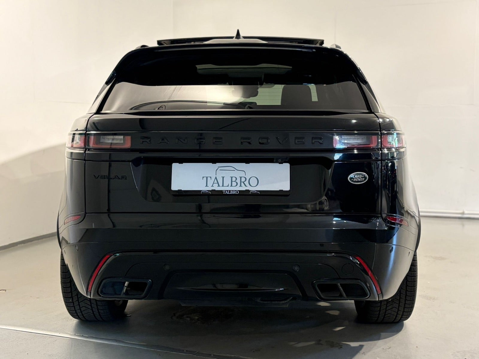Sort Land Rover Range Rover Velar fra 2018