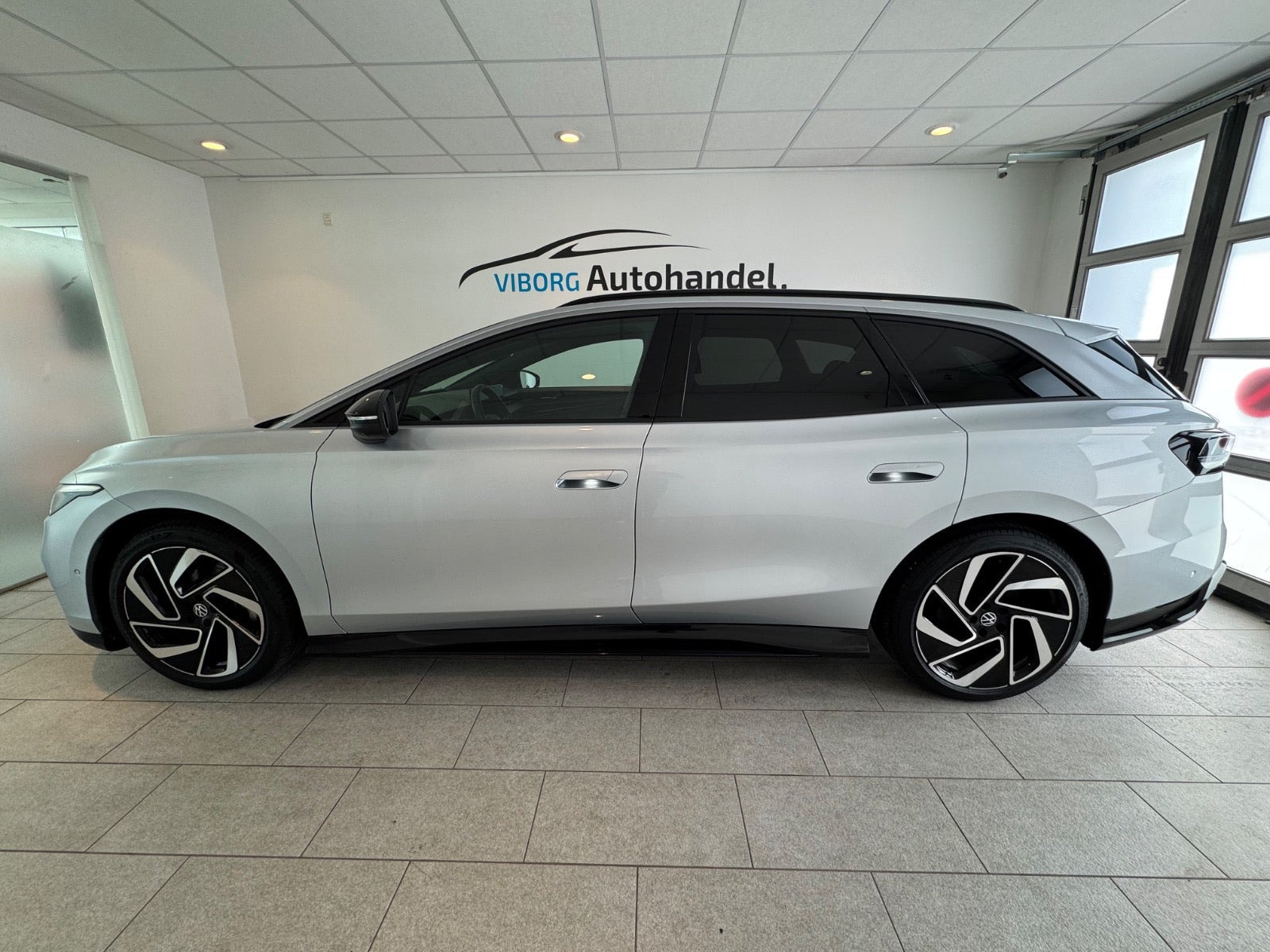 Sølv VW ID.7 fra 2025