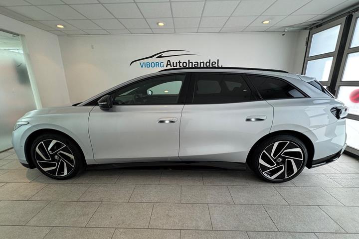 Sølv VW ID.7 fra 2025