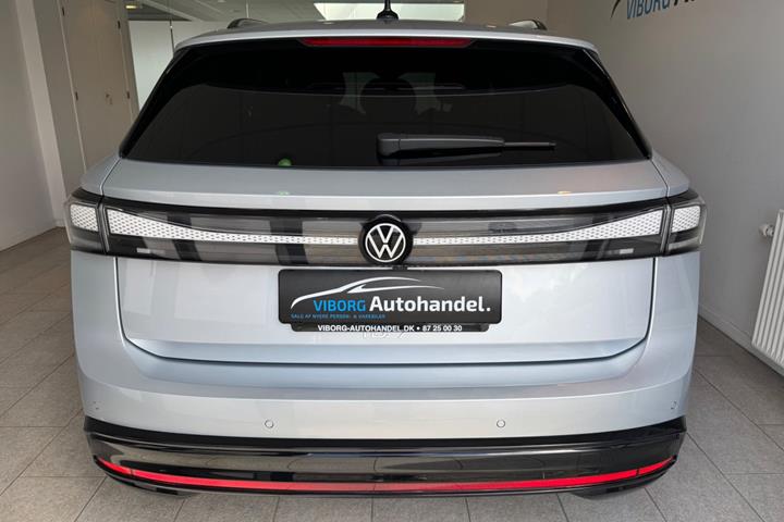 Sølv VW ID.7 fra 2025