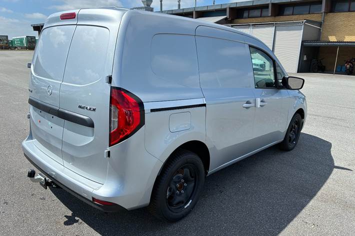 Sølv Mercedes Citan 112 fra 2026