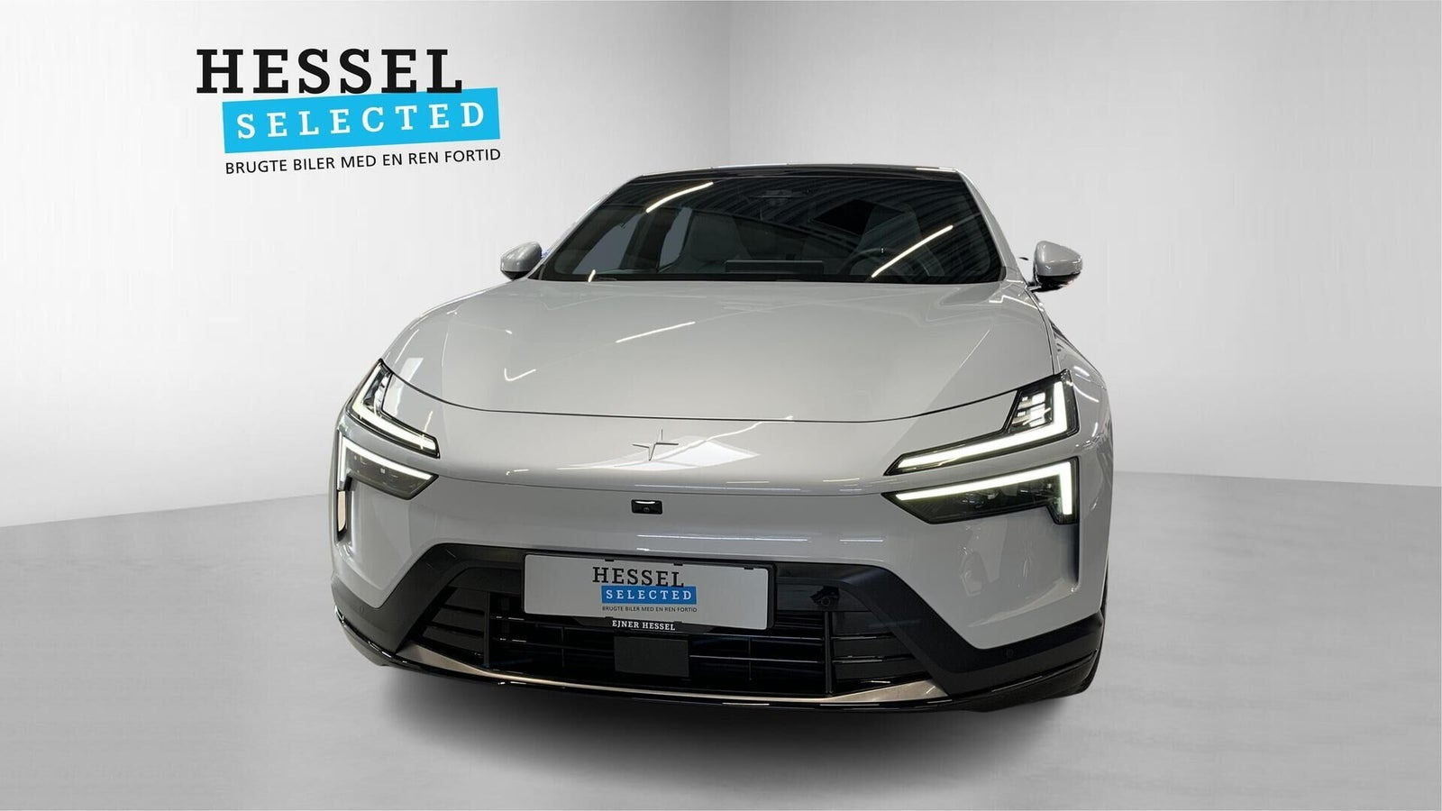 Hvid Polestar 4 fra 2026