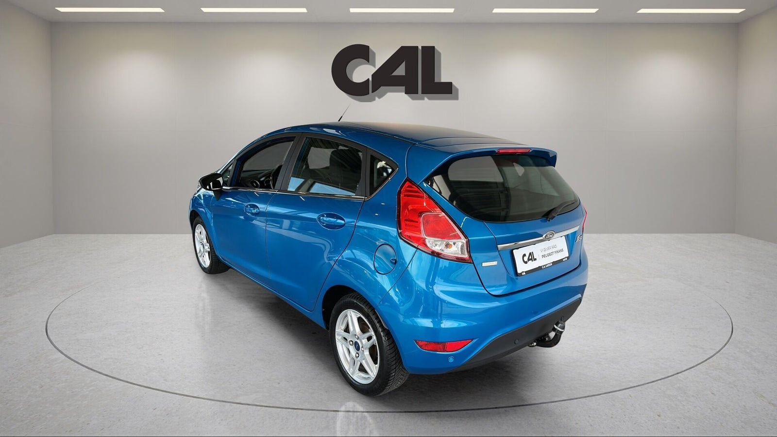 Blå Ford Fiesta fra 2014