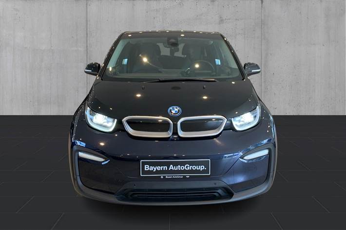 Blå BMW i3 fra 2019