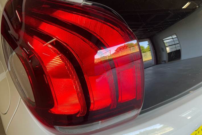 Hvid Peugeot 108 fra 2018