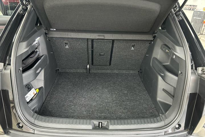 Sort Skoda Elroq fra 2025