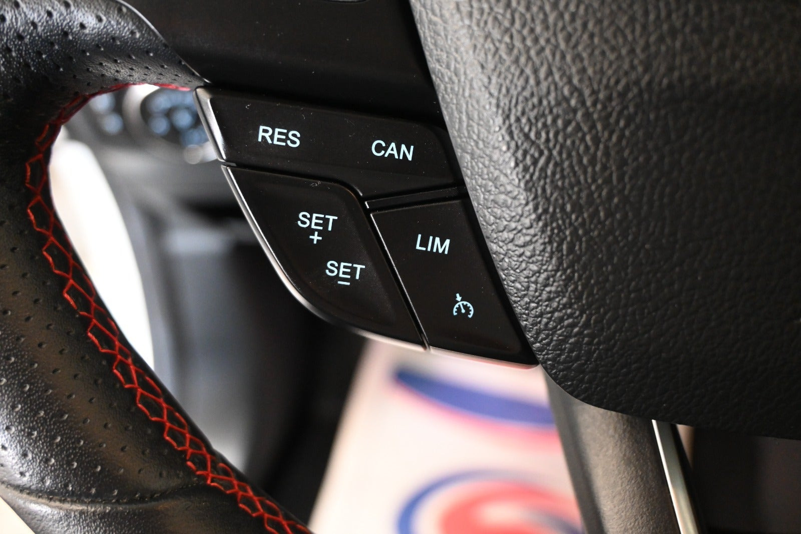 Hvid Ford EcoSport fra 2018