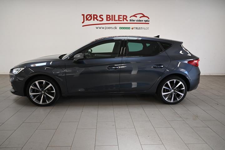 Grå Seat Leon fra 2021