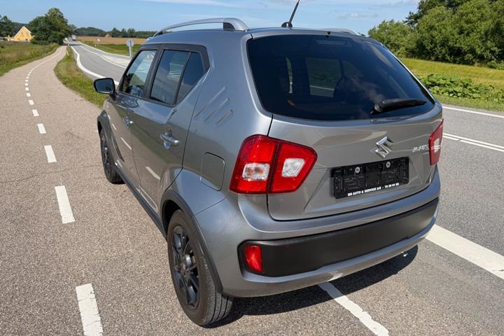 Grå Suzuki Ignis fra 2017
