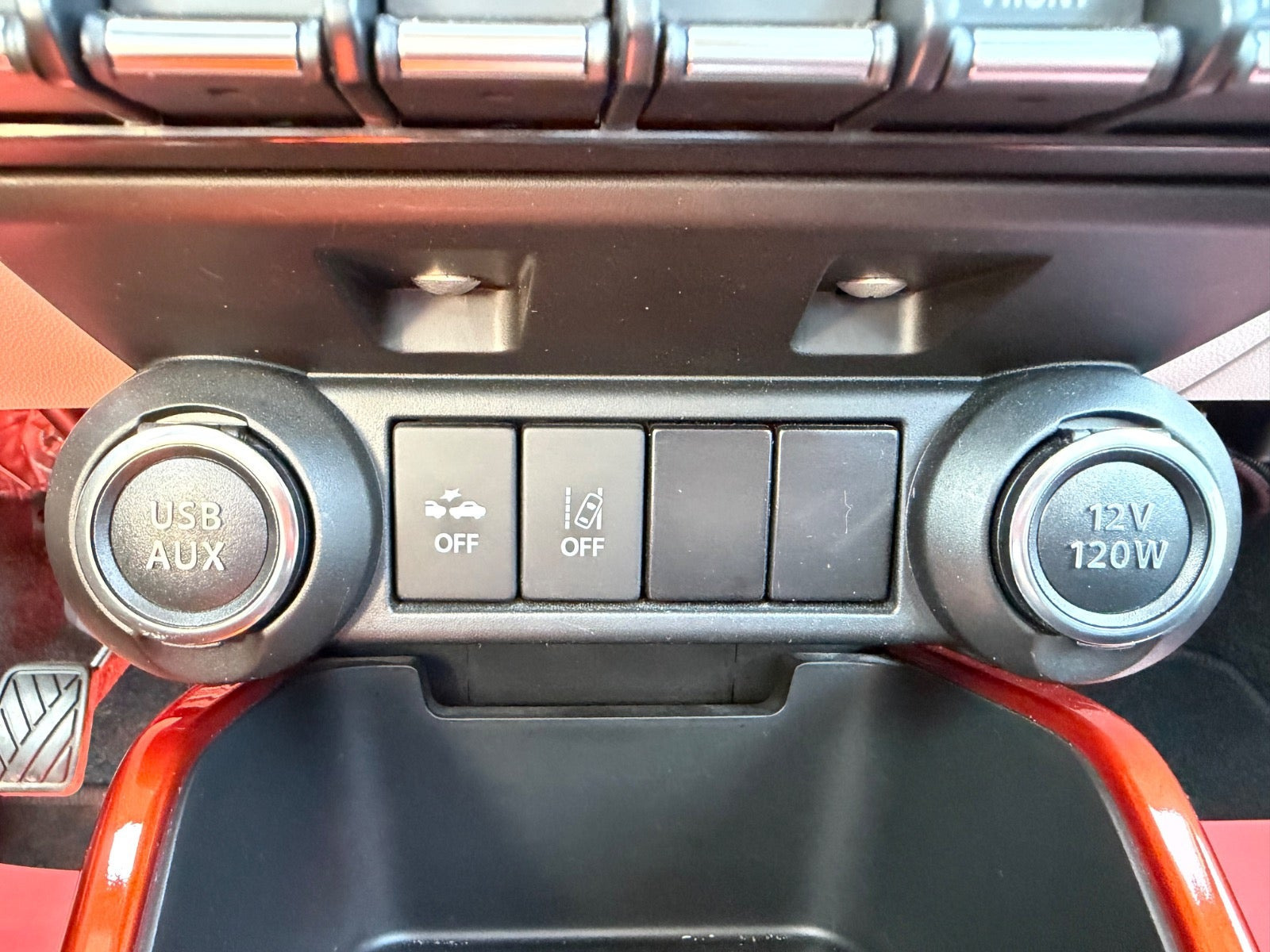 Grå Suzuki Ignis fra 2017