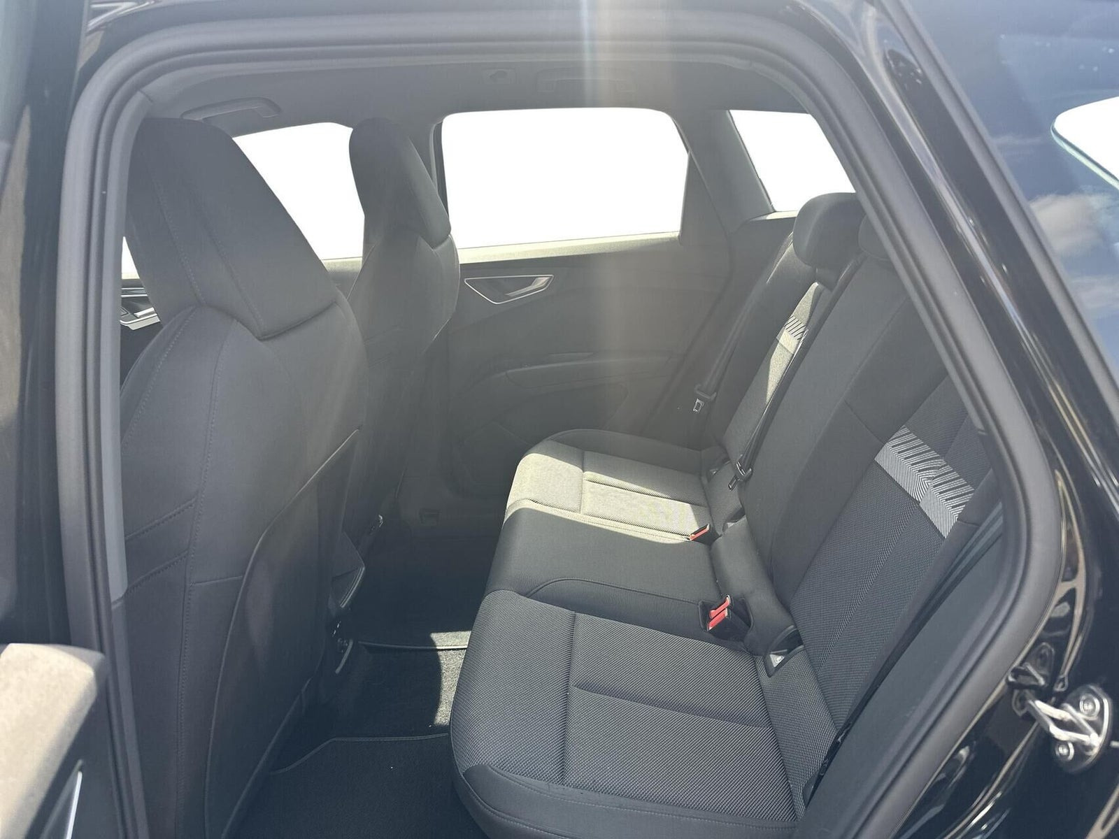 Sort Audi Q4 e-tron fra 2024